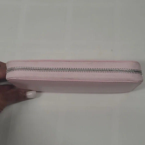 Women's Pink Credit Card Wallet - Picture 2 of 8
